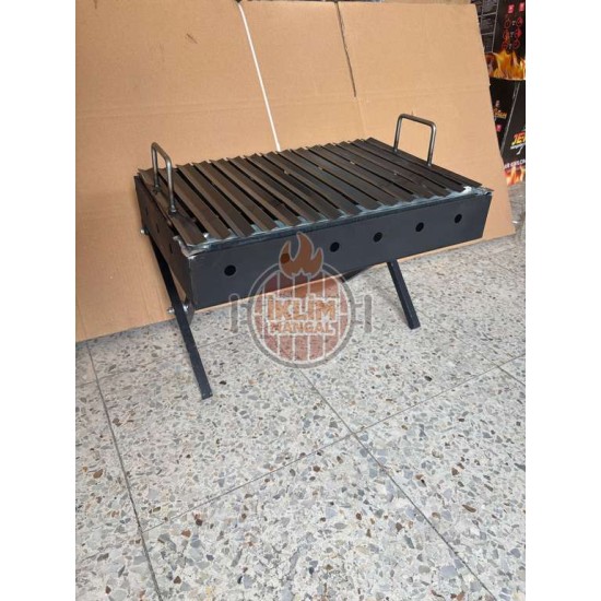 Kamp Campout Piknik Mangalı Katlanır ayaklı, oluklu ızgara yağ hazneli portatif katlanır ayak 30x45